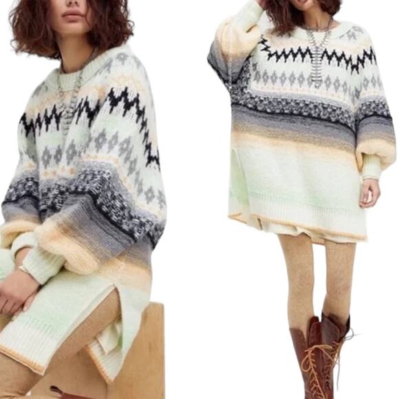 Free People Frozen Forrest Oversize Tunic Sweater Size Small - Picture 1 of 12